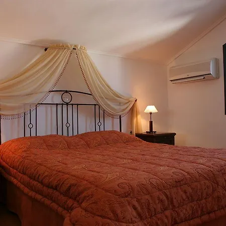Ξενοδοχείο Aktaion Ii 3*